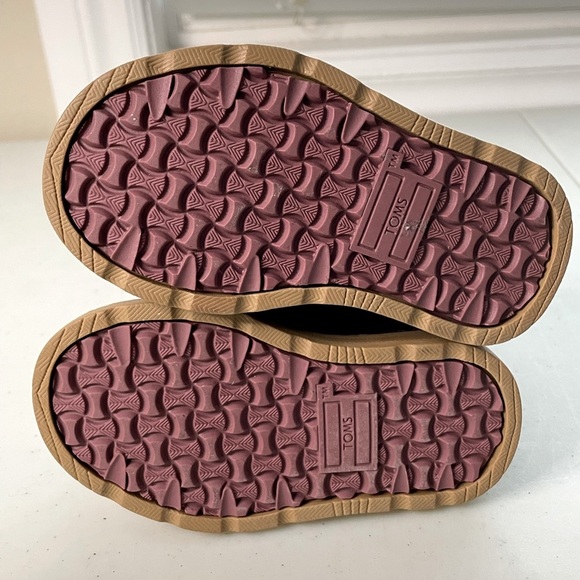 TOMS Chukka Boot Toddler/Infant size 5 - NWT - Picture 5 of 7